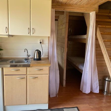 Вилла 4-Personers Hytte Pa Rinkenaeshus Camping - Hytte B Гростен Экстерьер фото